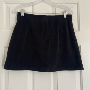 HALARA Black Mini Skirt